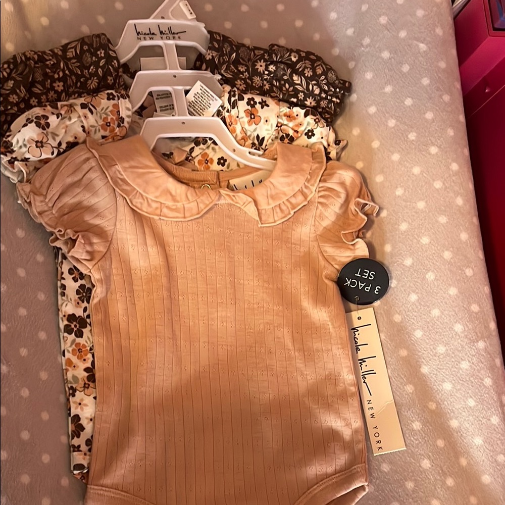 Janie and Jack Baby Bodysuit Set